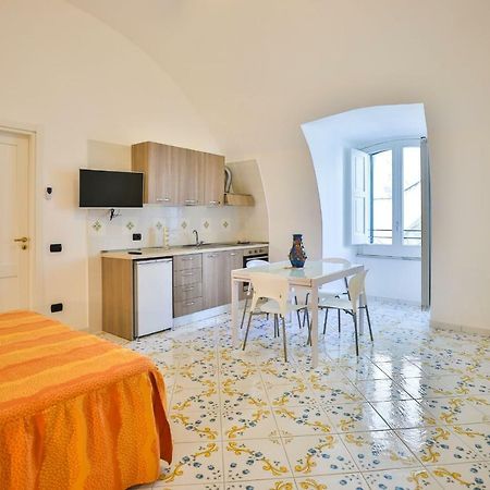 Della Monica Rooms Vietri Exteriör bild