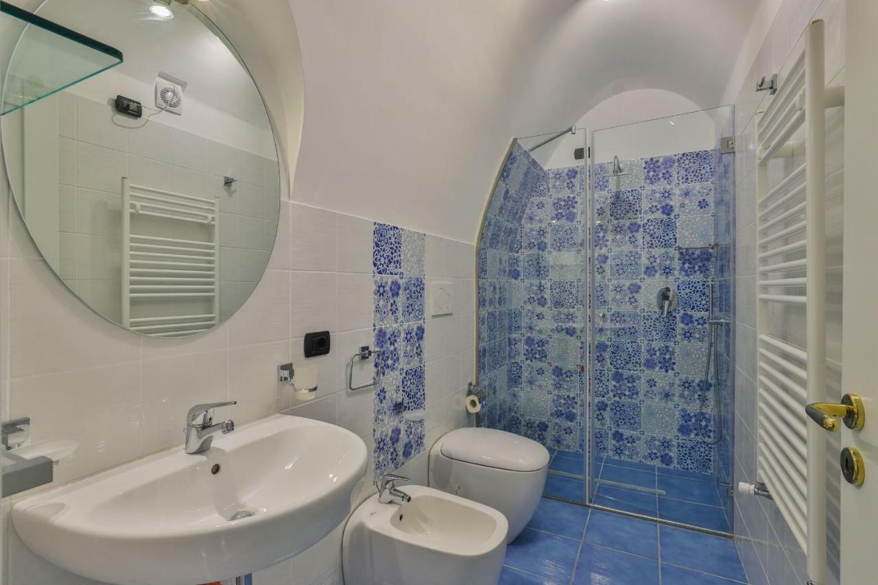 Della Monica Rooms Vietri Exteriör bild